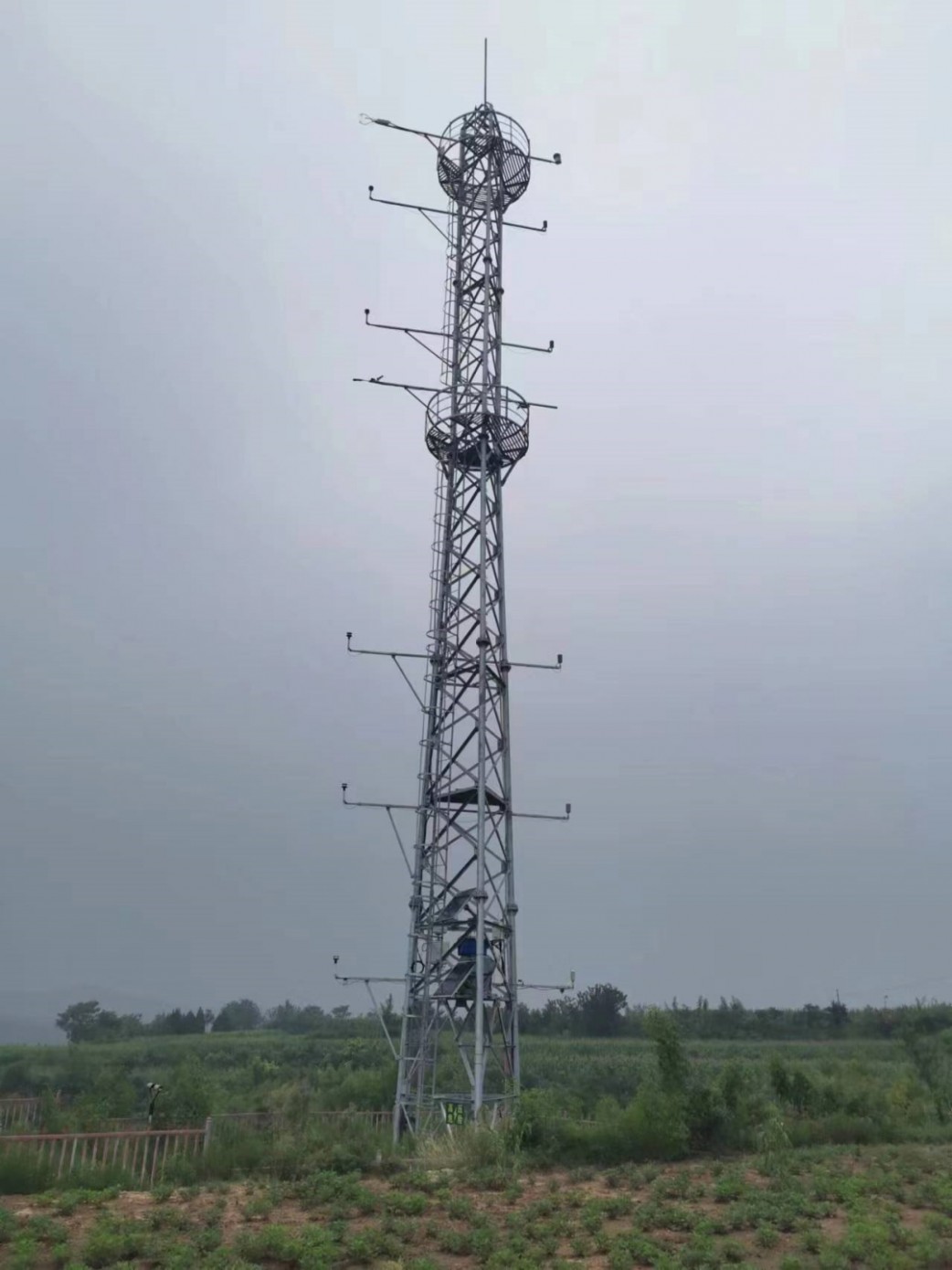 梯度小气候监测站